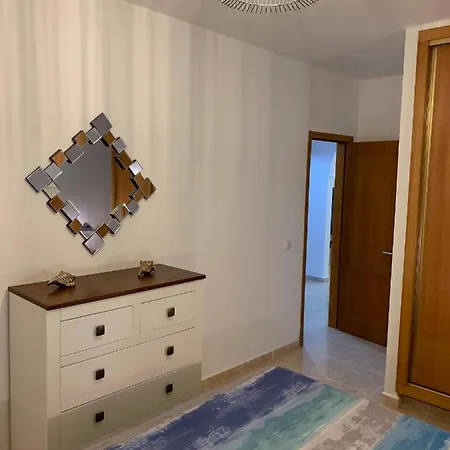 En Διαμέρισμα *